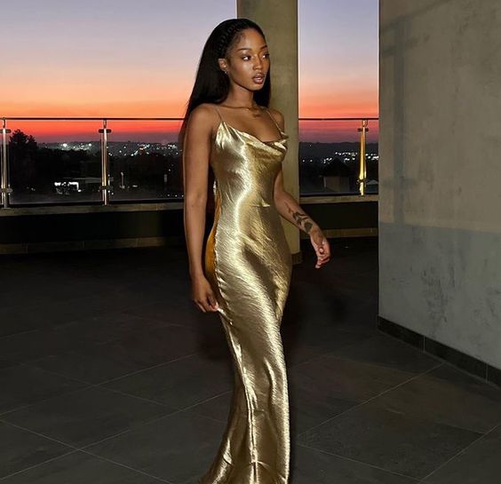 Elegant Satin Backless Maxi Dress For Women Spaghetti Strap Sleeveless Night Club Long Prom Party Dress