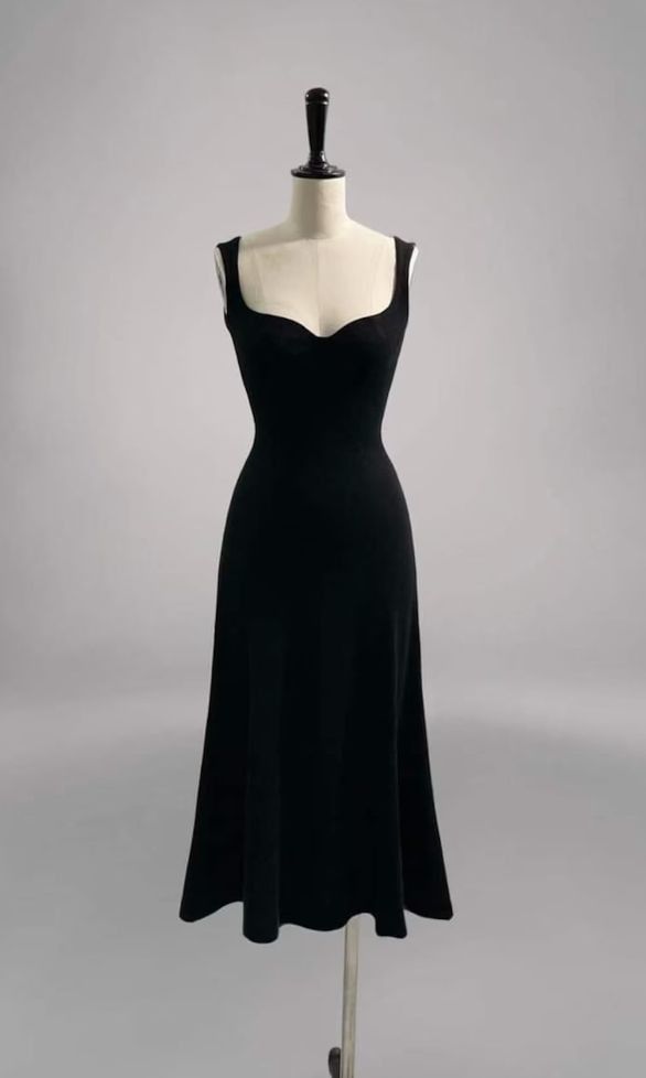 Sweetheart Wedding Guest Dress Sleeveless Black Midi Dress