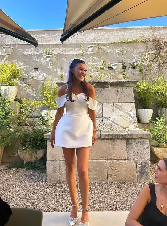 White Off The Shoulder Homecoming Dress Short Prom Party Gown