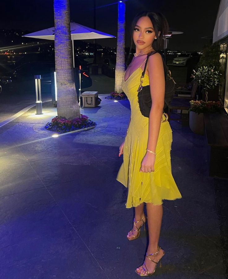 Sexy Women Dress New V Neck Yellow Evening Party Dresses