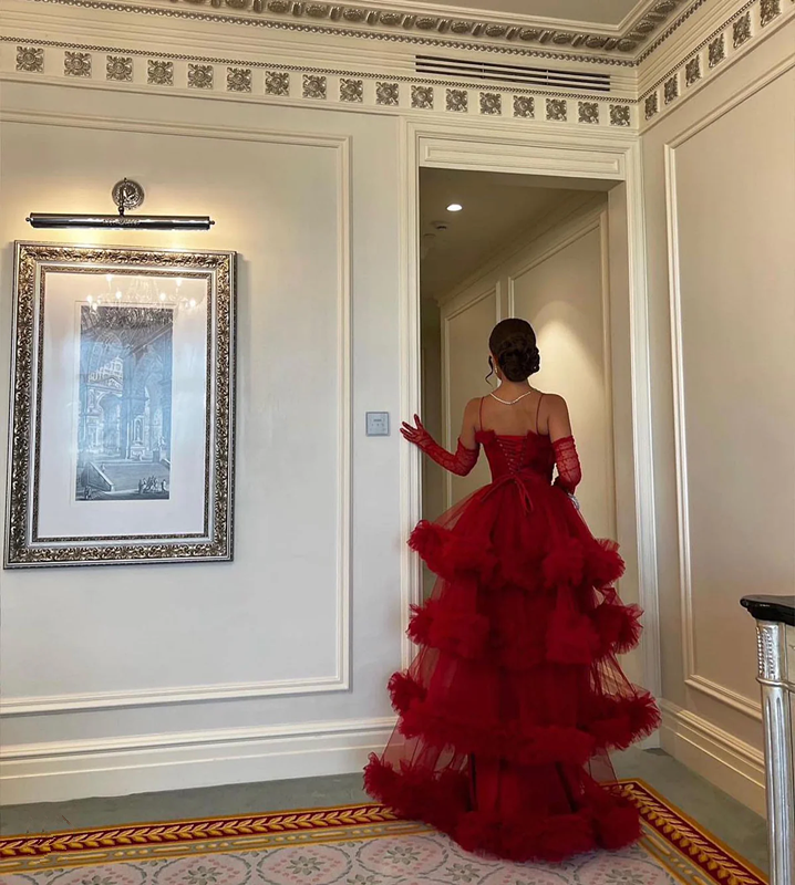 Red Ruffled Tiered Tulle Ball Gown Sweetheart Spaghetti Straps Ruffled A-Line Evening Gown