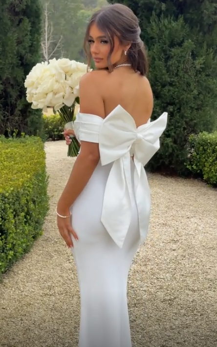 Cute Off The Shoulder White Sheath Party Dress Elegant Evening Dress With Bow