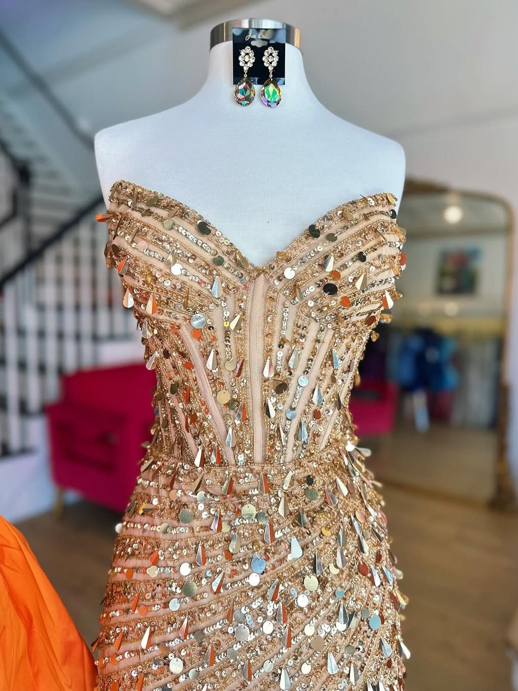Luxurious Sheath Sweetheart Red Corset Homecoming Dress with Sequins