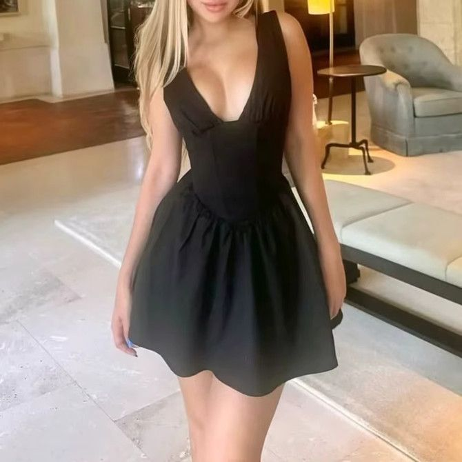 Sexy Black V Neck A Line Homecoming Dress Mini Cocktail Dress