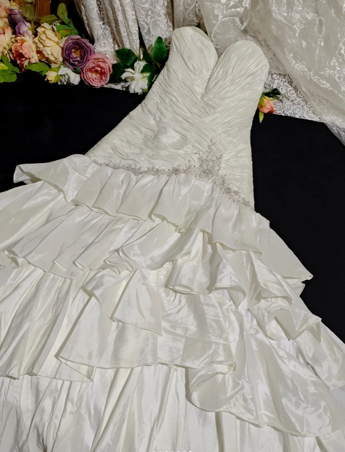 Elegant Strapless White Satin Beaded Pleated Layered Mermaid Long Prom Dress Birthday Party Dress