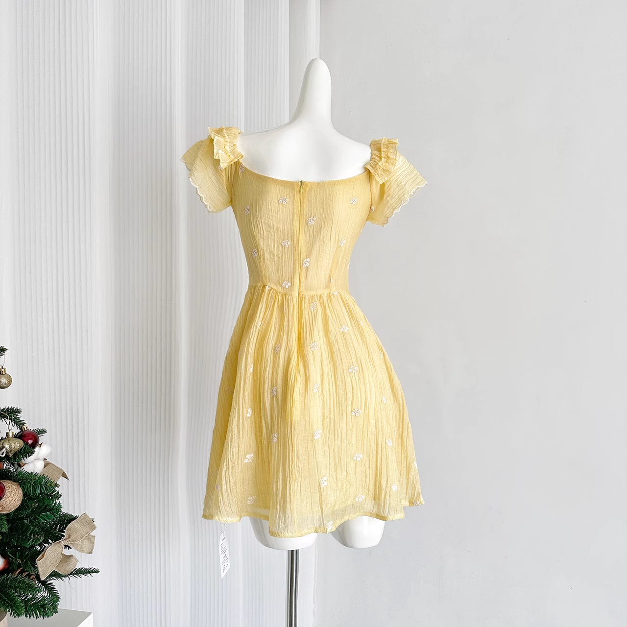 Cute A line Scoop Short Sleeves Yellow Floral Holiday Dresses Beach Dress Birthday Outfits