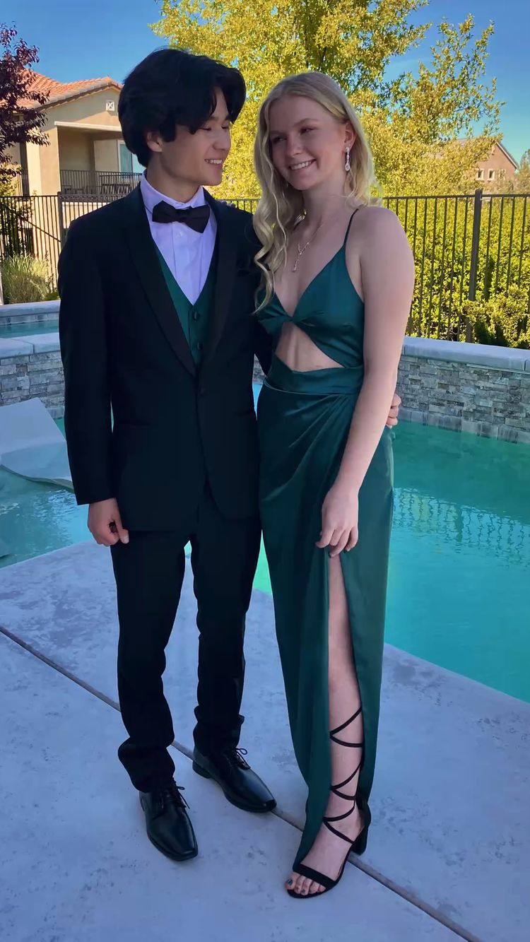 Sexy Green Simple Prom Dress Back Cross Straps Prom Dress With High Split