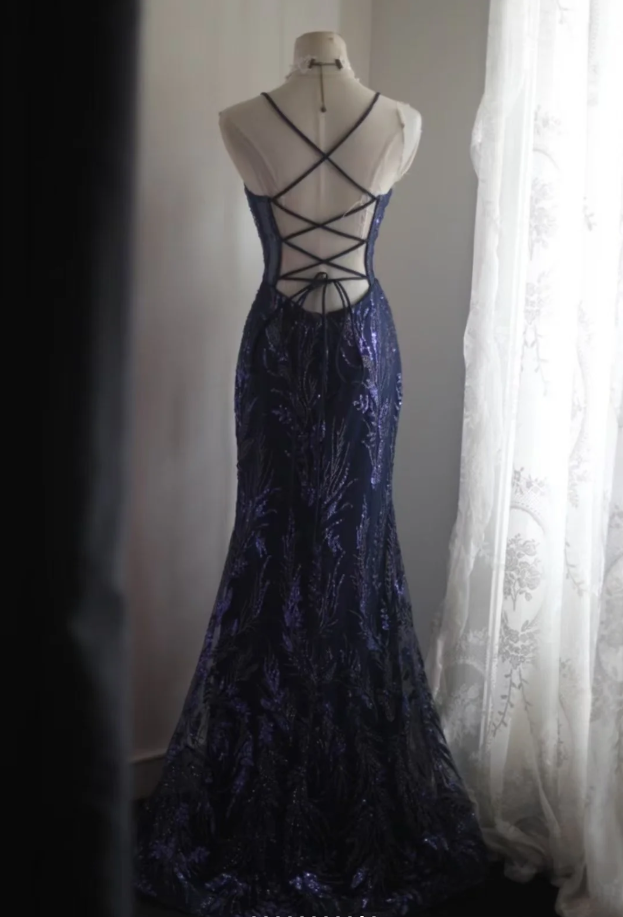 Luxurious Spaghetti Straps Tulle Sequin Mermaid Long Party Dress Navy Blue Evening Dress
