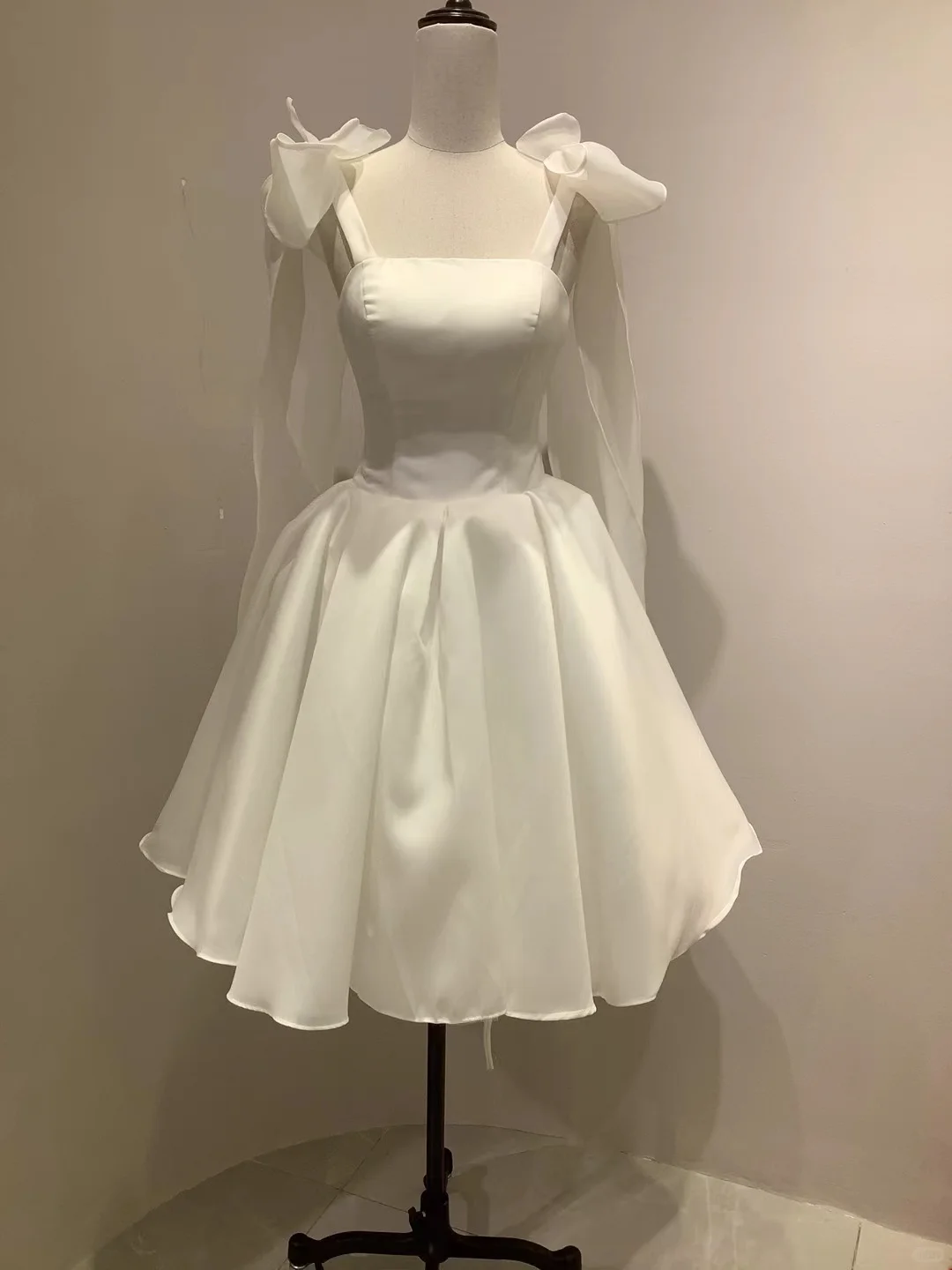 Simple Bow Straps A Line Short Party Dress Homecoming Dress White Birthday Dress