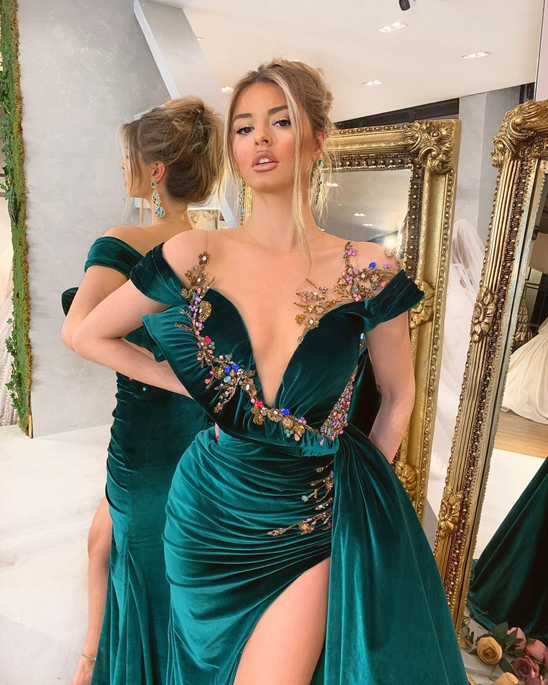 Off The Shoulder Velet Unique Long Prom Dress With Appliques