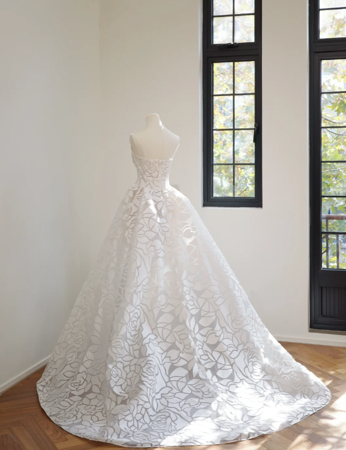 Classy White Strapless Rose Petals Bridal Dress Long Wedding Dress