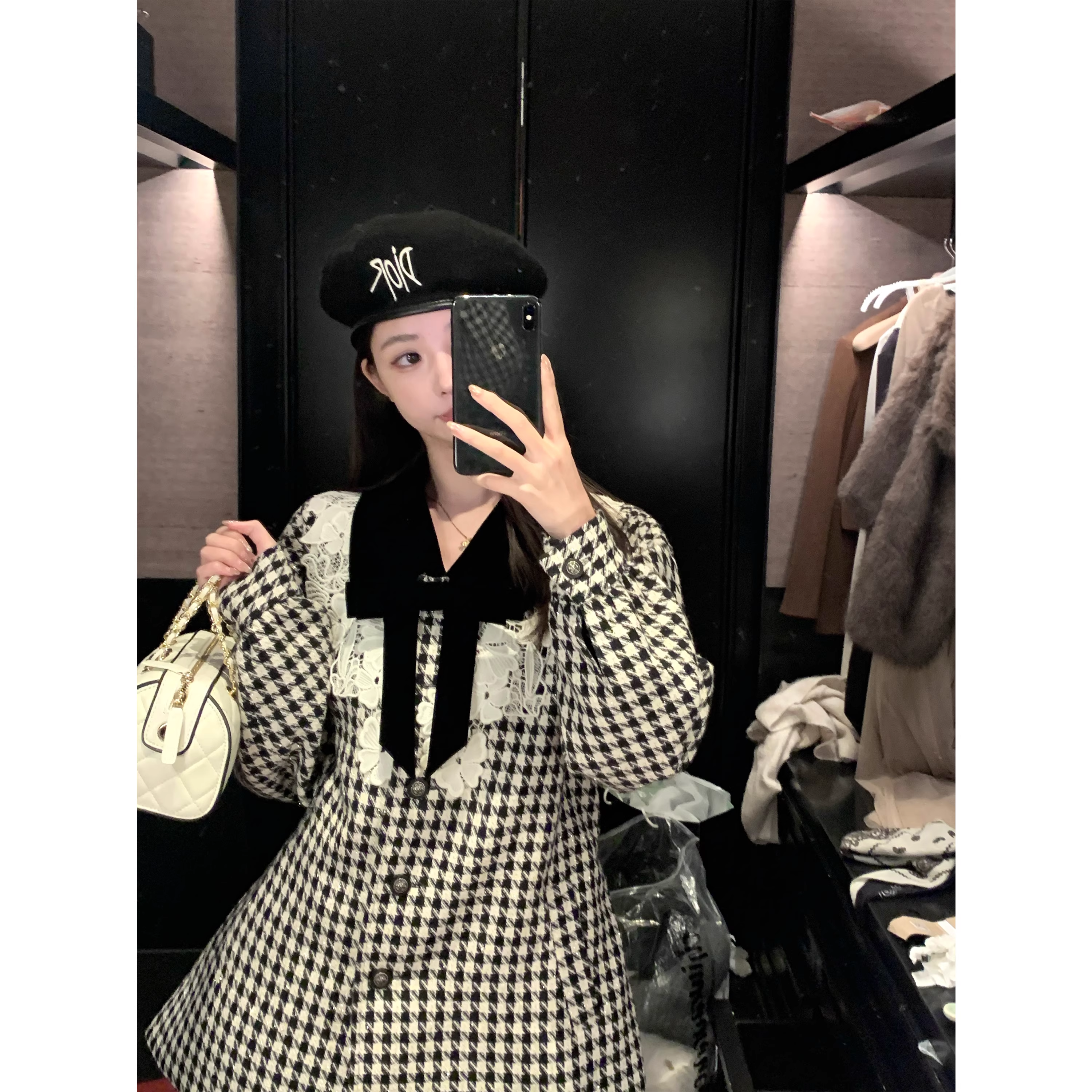 Houndstooth velvet belted coat A76