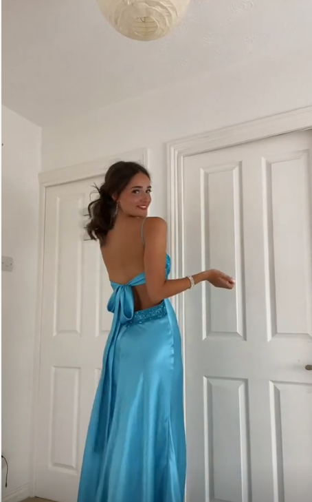 Vintage A Line Spaghetti Straps 90s Prom Dresses Evening Gowns With Bow