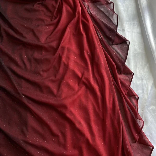 Charming Ombre Red Chiffon A Line Prom Dress Off The Shoulder Evening Dress