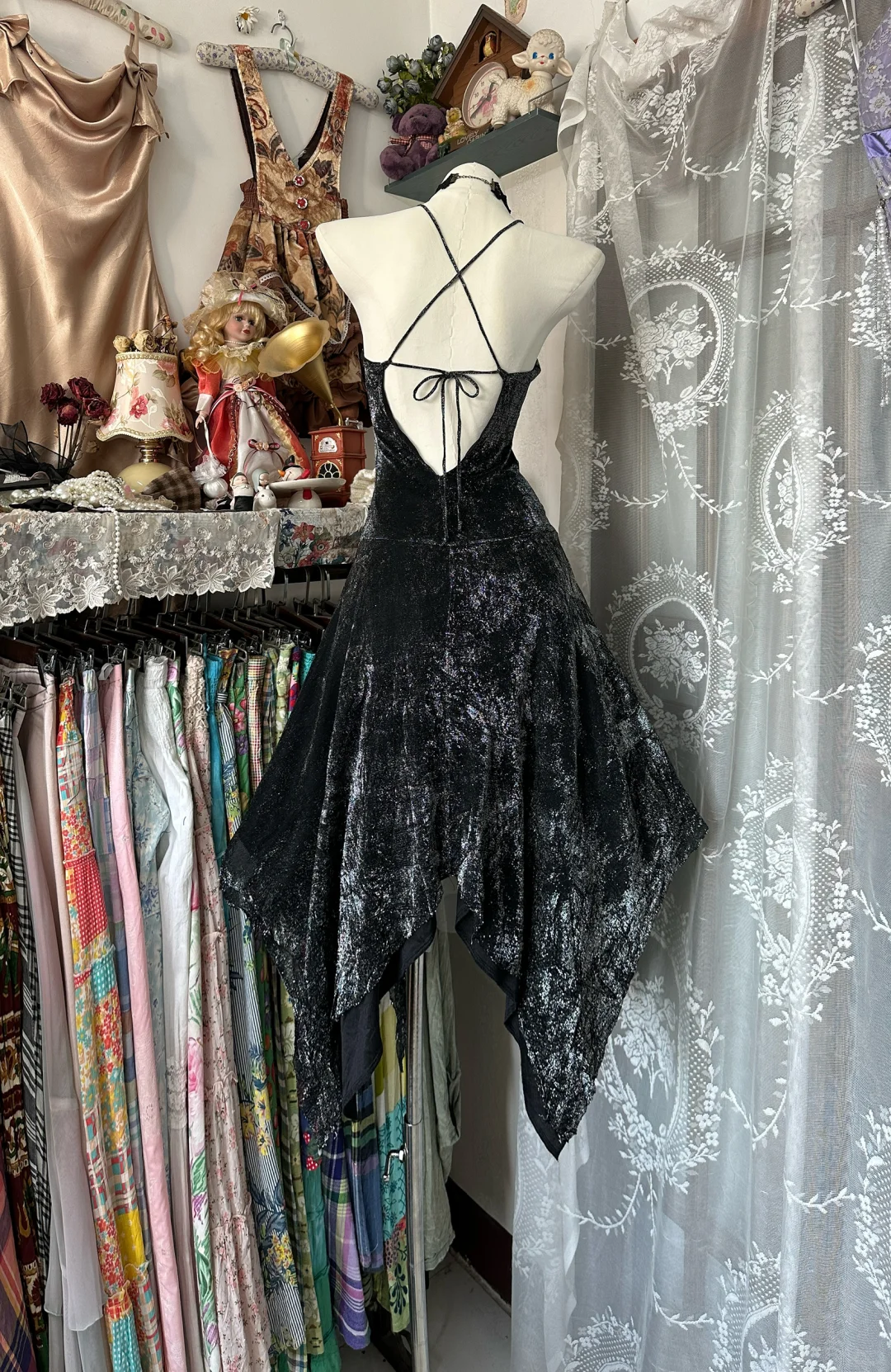 Vintage Spaghetti Straps Black Backless Birthday Dress Formal Graduation Homecoming Dress