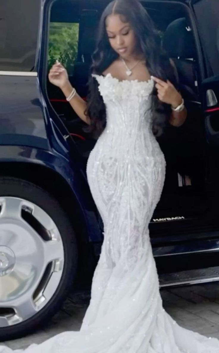 Pretty Strapless White Tulle Lace Appliques Beaded Mermaid Evening Dress Long Prom Dresses