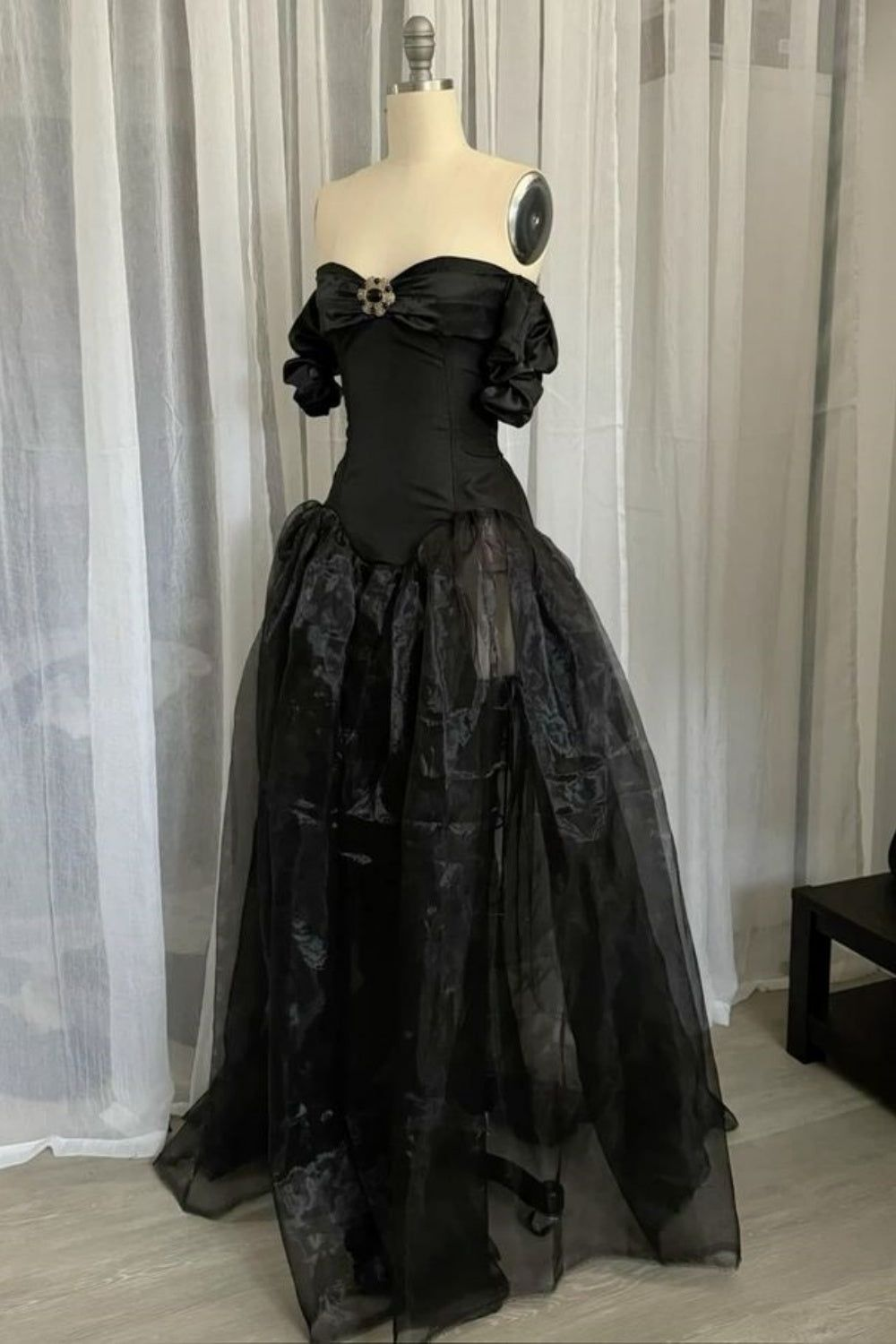 Vintage Off The Shoulder Black A Line Long Party Dress Formal Wedding Guest Dress
