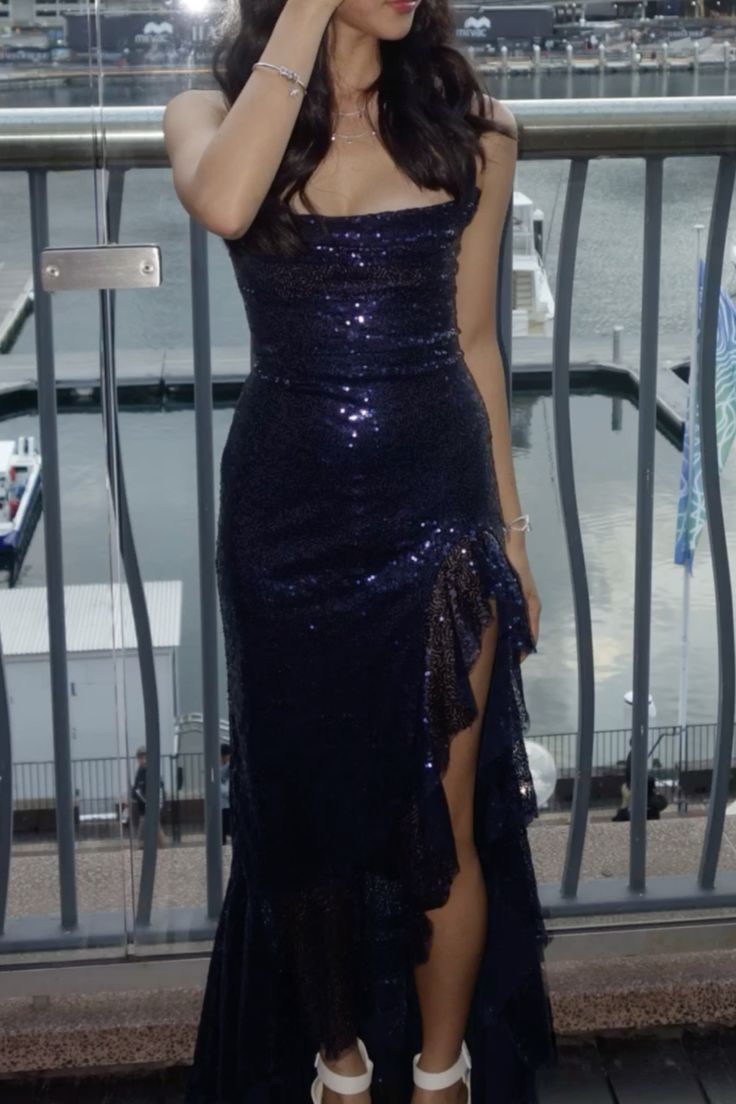 Sparkly Navy Blue Sequin Ruffles Slit Mermaid Evening Dress Long Wedding Guest Dress