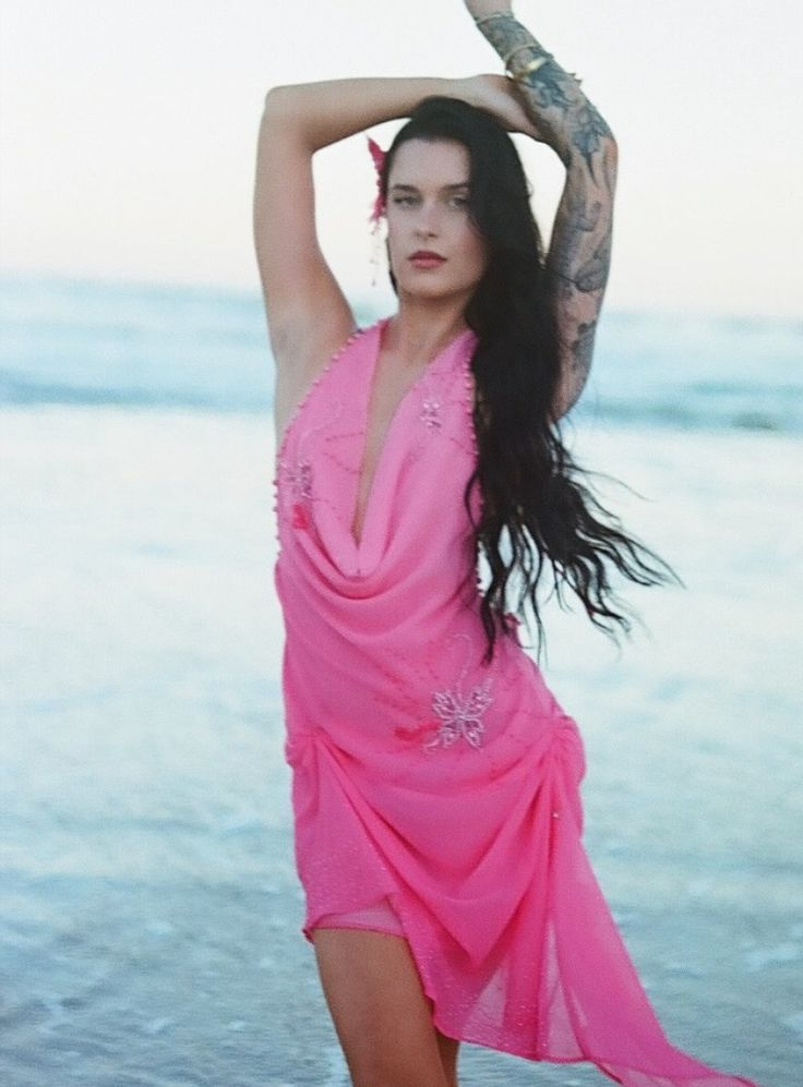 Sexy Halter Pink Chiffon Beaded Short 16th Birthday Outfits Formal Graduation Homecoming Dress