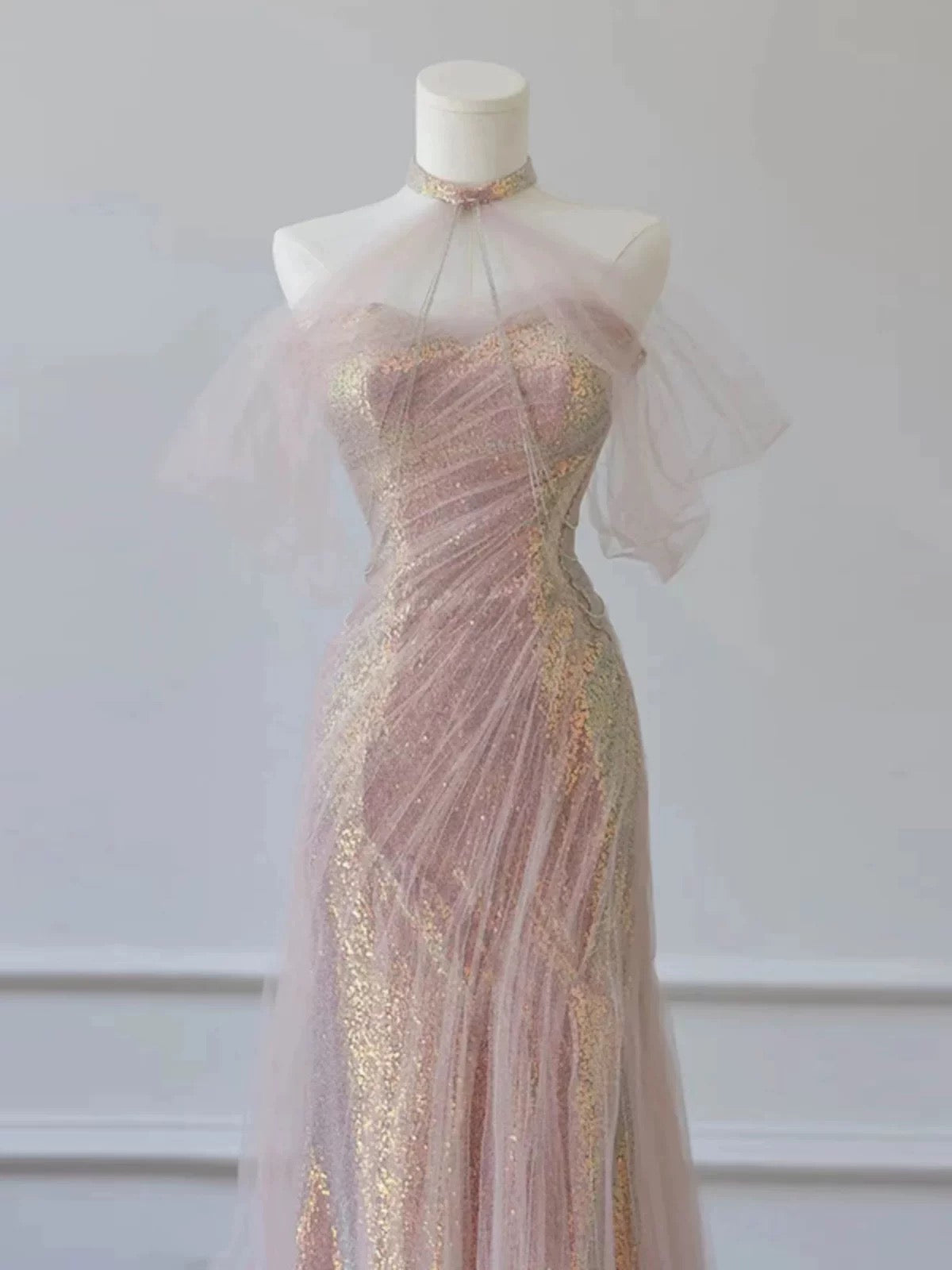 Sexy Mermaid Halter Pink Sequin Long Prom Dress Evening Dress Formal Dress
