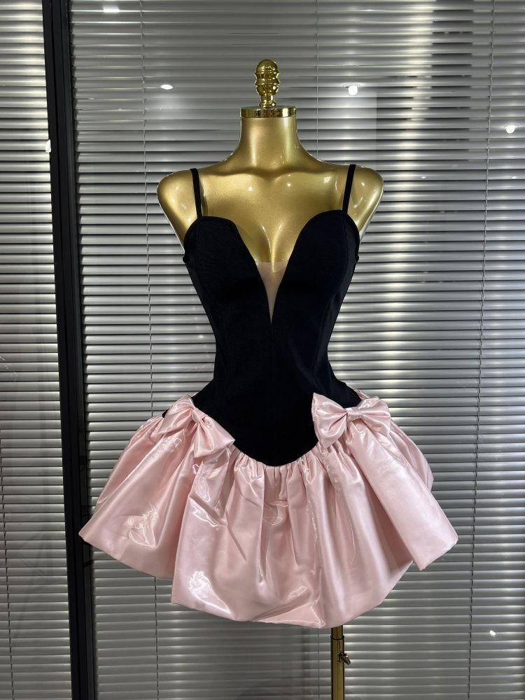 Pretty Spaghetti Straps V Neck A Line Short Graduation Homecoming Dress Mini Cocktail Dress With Bow