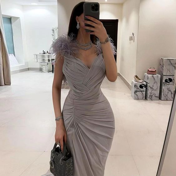Elegant Mermaid Prom Dress For Women Feather V-Neck Pleat Split Party Evening Dress