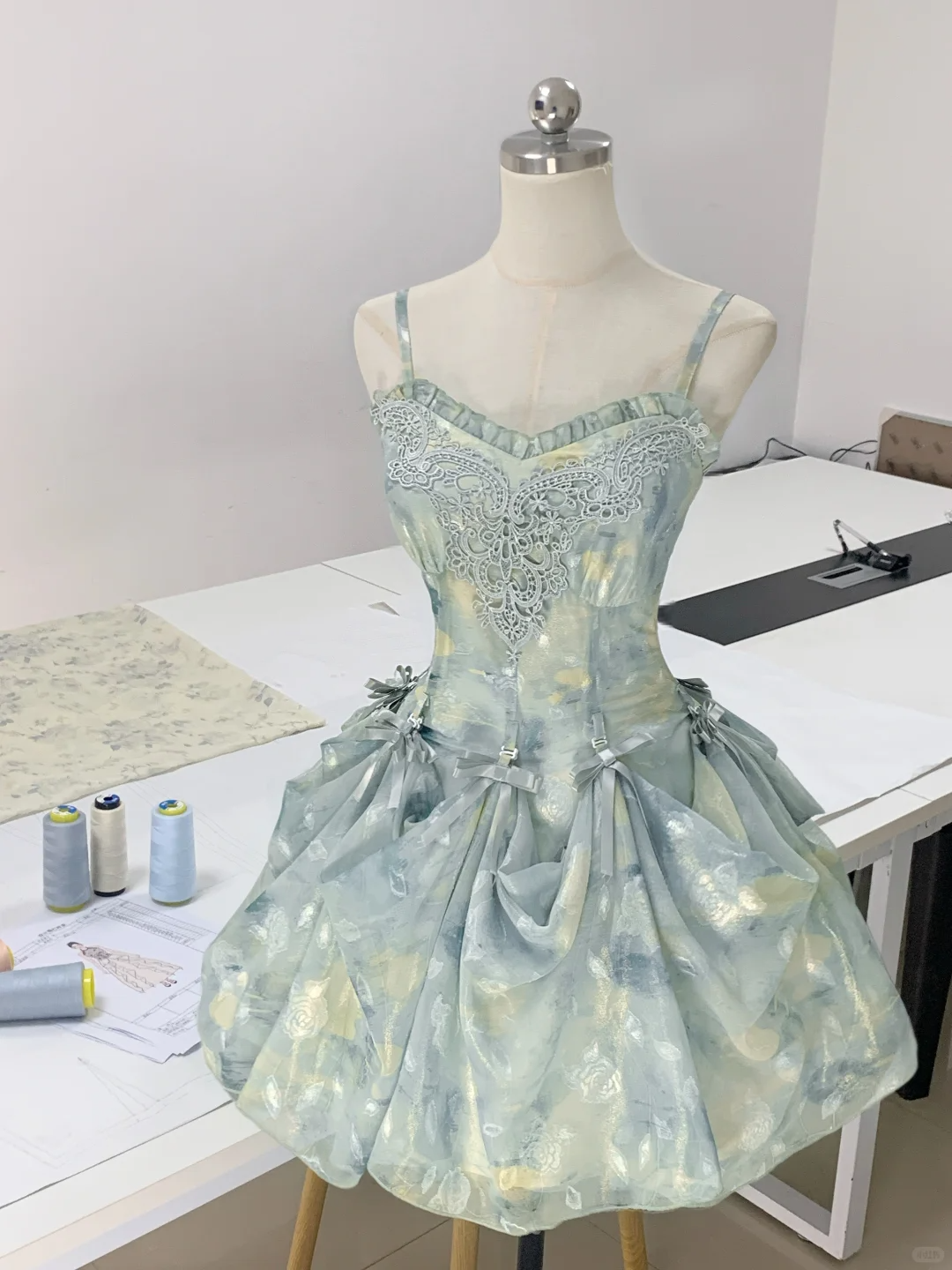 Pretty Spaghetti Straps Blue Chiffon Print Floral A Line Short Party Dress Formal Homecoming Dress