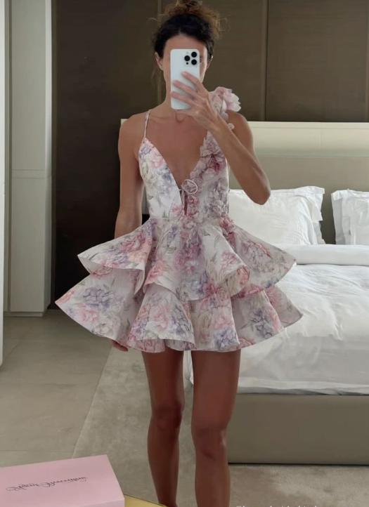 Pretty Spaghetti Straps Print Floral A Line Short Birthday Outfits Formal Graduation Homecoming Dress