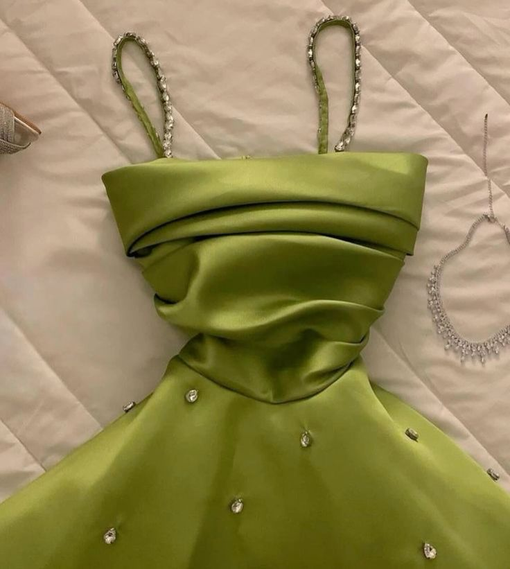 Gorgeous Green Satin A Line Party Dress Straps Prom Evening Dress With Beaded