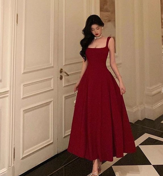 A-line Burgundy Prom Gown Party Dresses