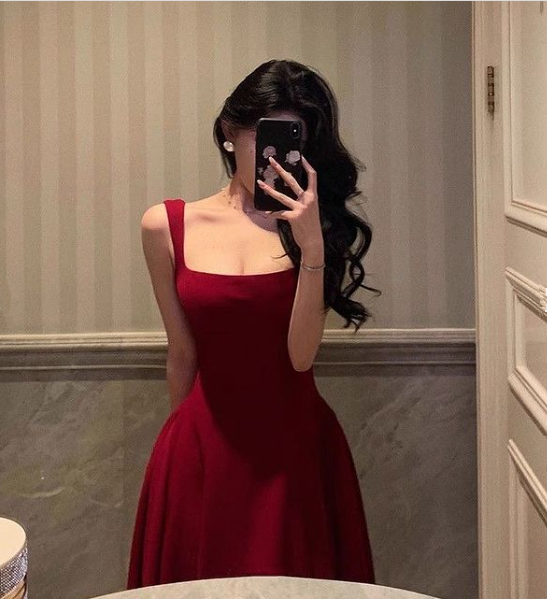 A-line Burgundy Prom Gown Party Dresses
