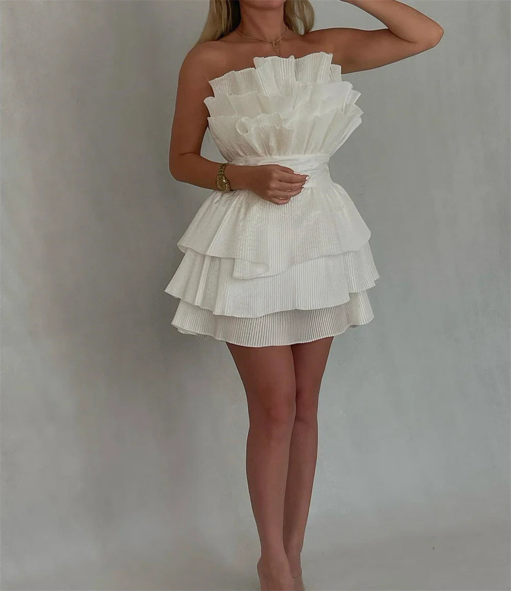 A line Strapless Tiered Short Homecoming Dress Party Gown