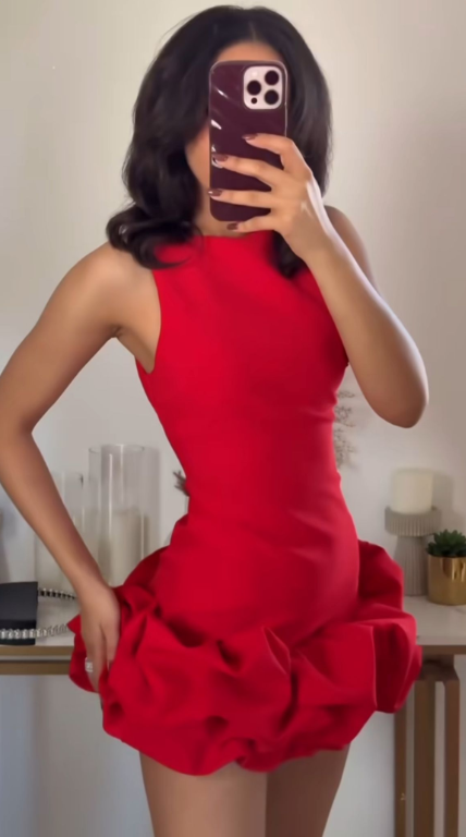Stylish Red Satin Sheath Pleated Cocktail Dress Short Homecoming Dress