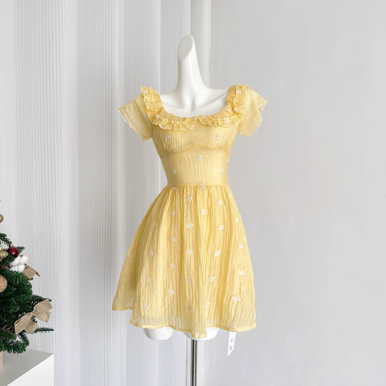 Cute A line Scoop Short Sleeves Yellow Floral Holiday Dresses Beach Dress Birthday Outfits