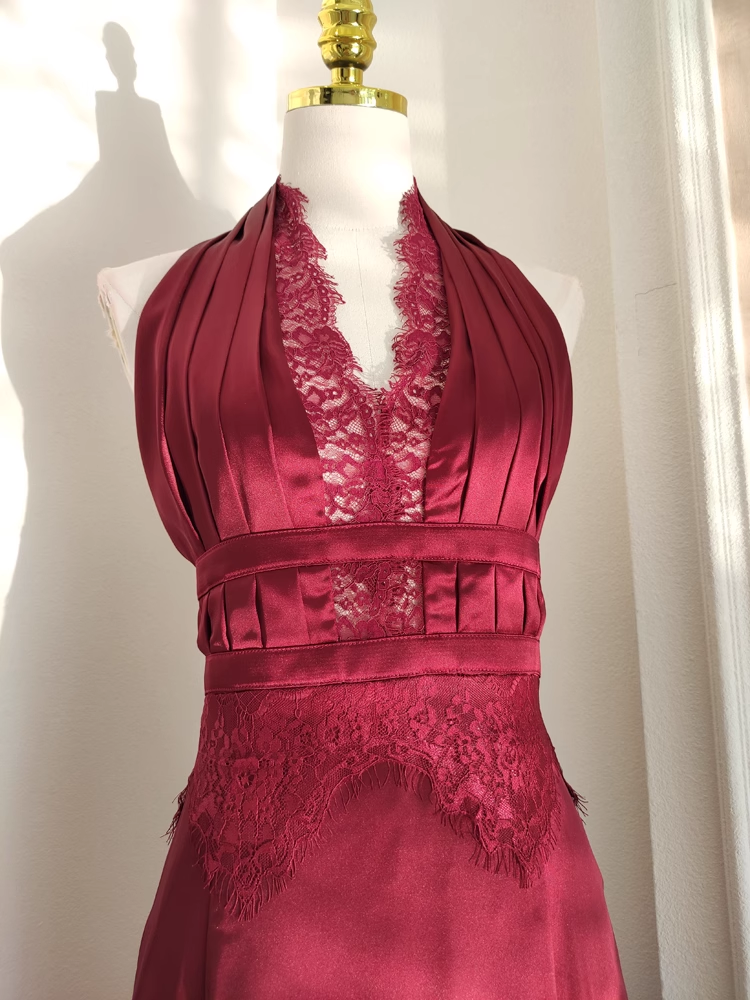 Sexy Sheath V neckline Satin Homecoming Dresses Burgundy Birthday Outfits