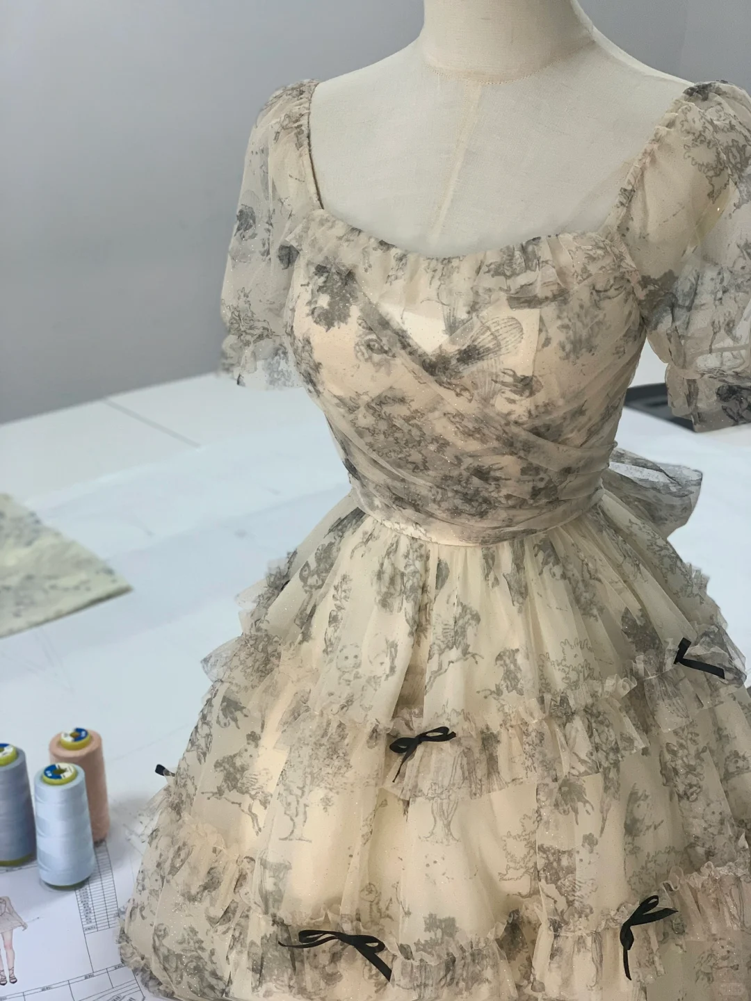 Unique Chiffon Print Floral A Line Ruffle A Line Short Party Dress Mini Graduation Homecoming Dress