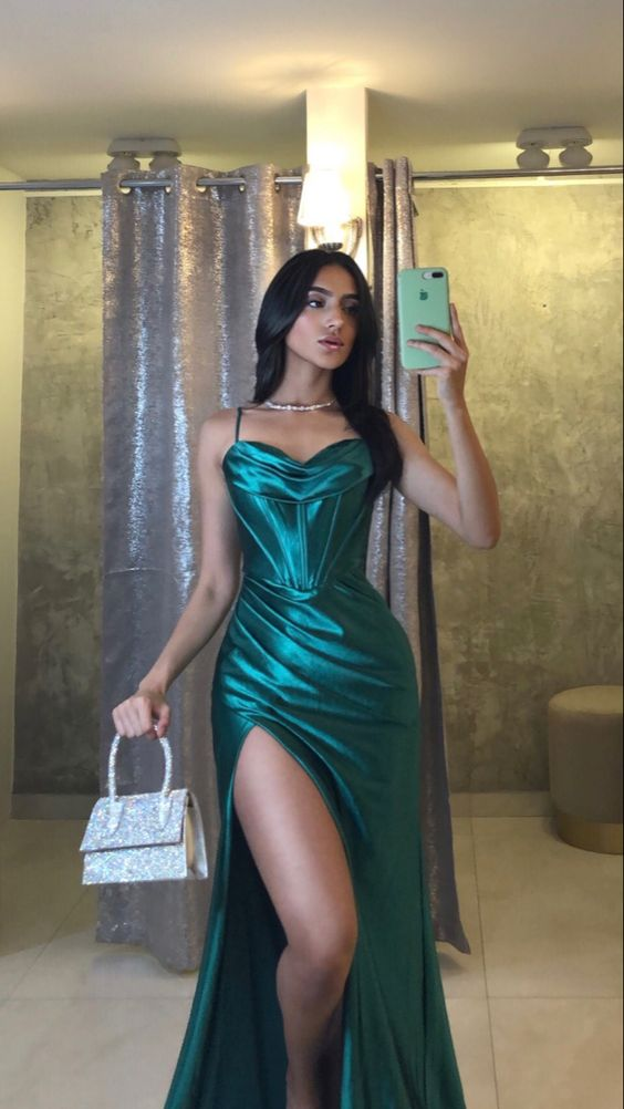 Emerald Green Spaghetti Strap Long Mermaid Prom Dress With Split