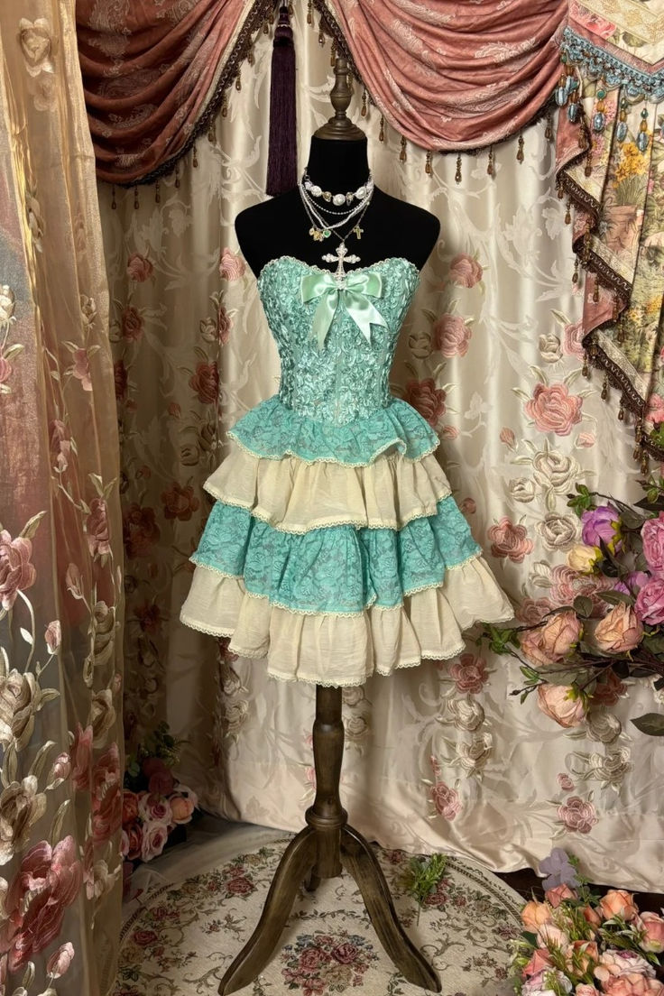 Vintage Strapless Lace Layered A Line Short Birthday Party Dress Homecoming Dress