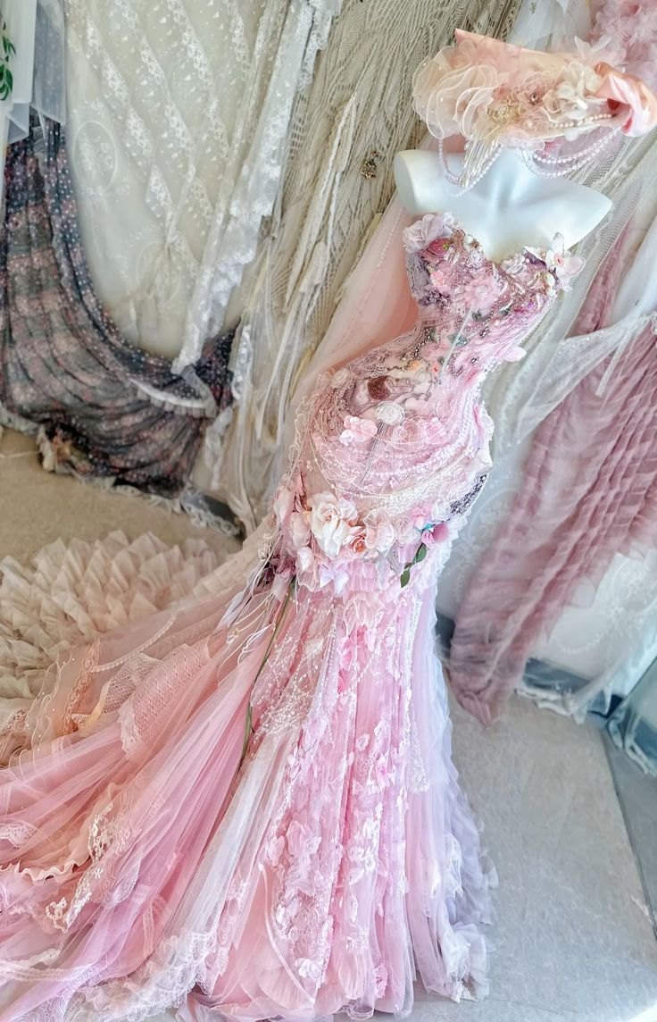 Pretty Pink Strapless Tulle Lace Appliques Mermaid Long Evening Dress Birthday Party Dresses