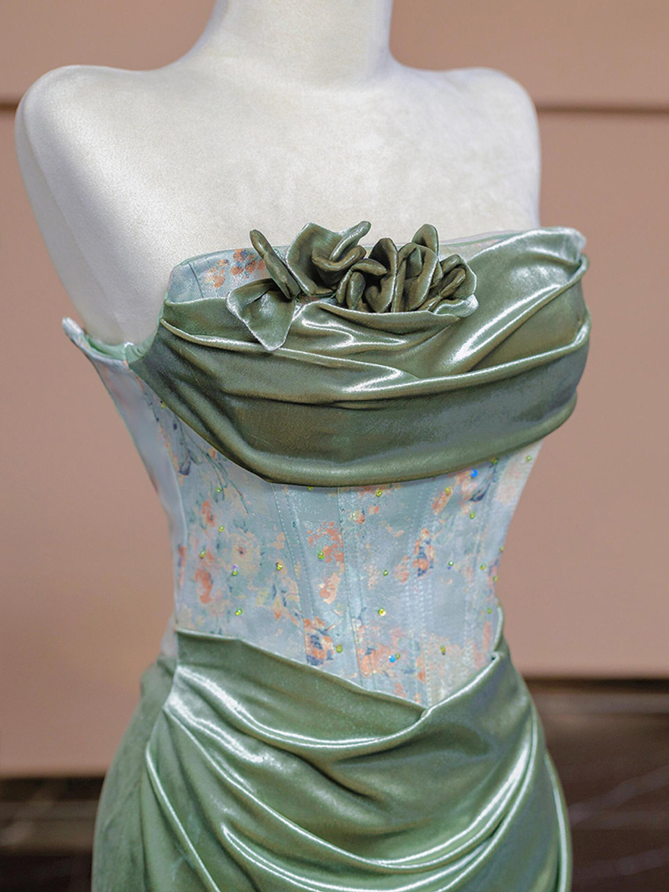 Sexy Green Strapless Pleats Prom Dress Mermaid Evneing Dress