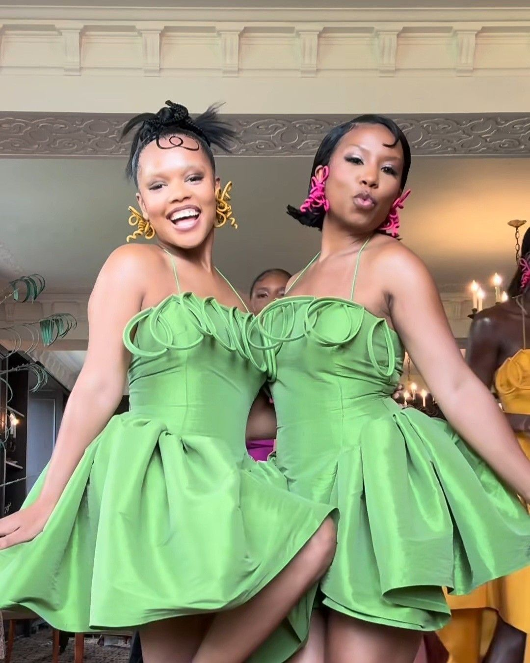 Classy Halter Green Satin A Line Graduation Homecoming Dress Formal 19th Birthday Outfits