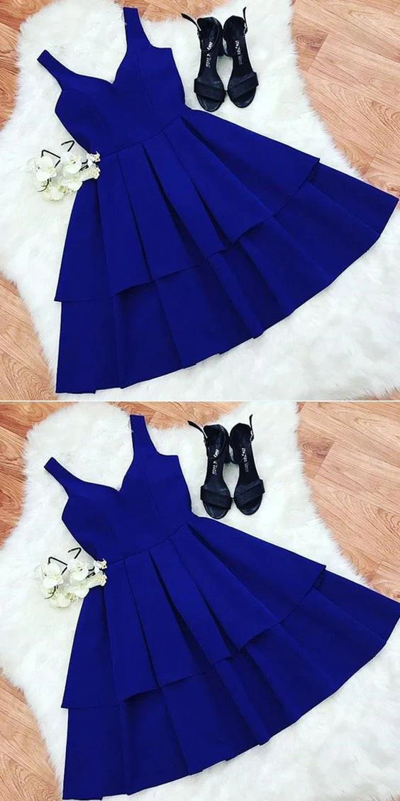 A Line V Neck Short Royal Blue Homecoming Dresses