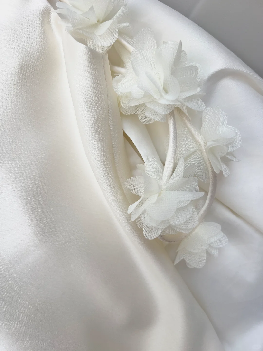 Charming White Spaghetti Straps Formal Party Dress Guest Dress
