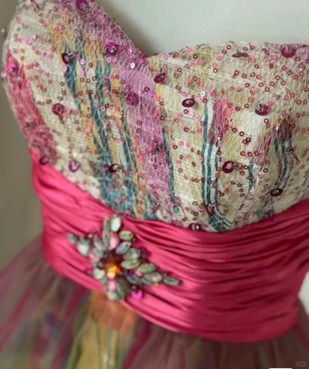Unique Spaghetti Straps Tulle Sequin A Line Homecoming Dress Mini Party Dress