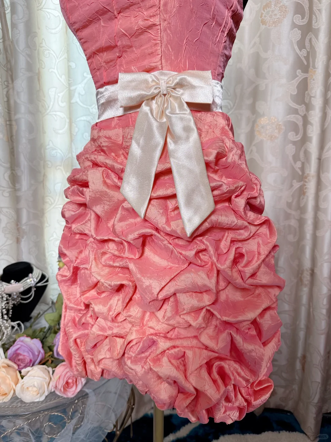 Classy Peach Pink Strapless Satin Pleated Sheath Short Prom Dress Homecoming Dress