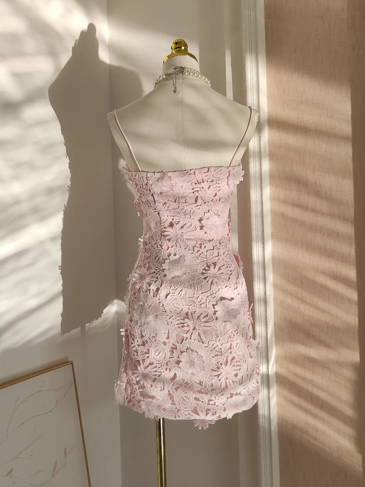Sexy A Line Spaghetti Straps Pink Lace Vacation Dresses Short Birthday Outfits