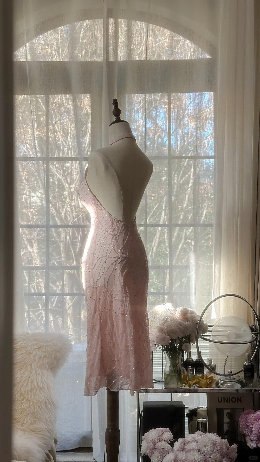 Glitter Pink Halter Sequin Sheath Birthday Outfits Short Mermaid Evening Dress