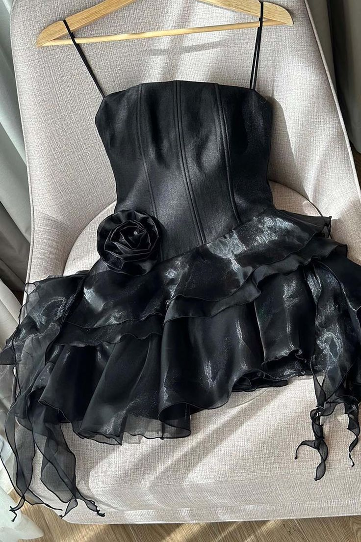 Charming Pink Spaghetti Straps Tulle Satin A-Line Mini Homecoming Dress Short Party Dress