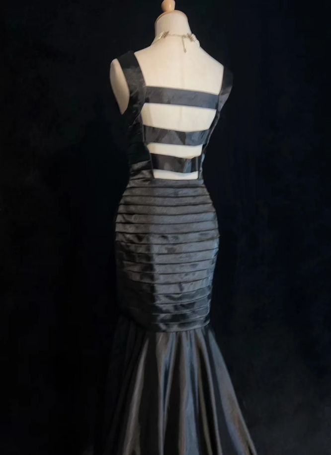 Fashion Black Satin Pleated Mermaid Long Evening Dress Wedding Guest Dress
