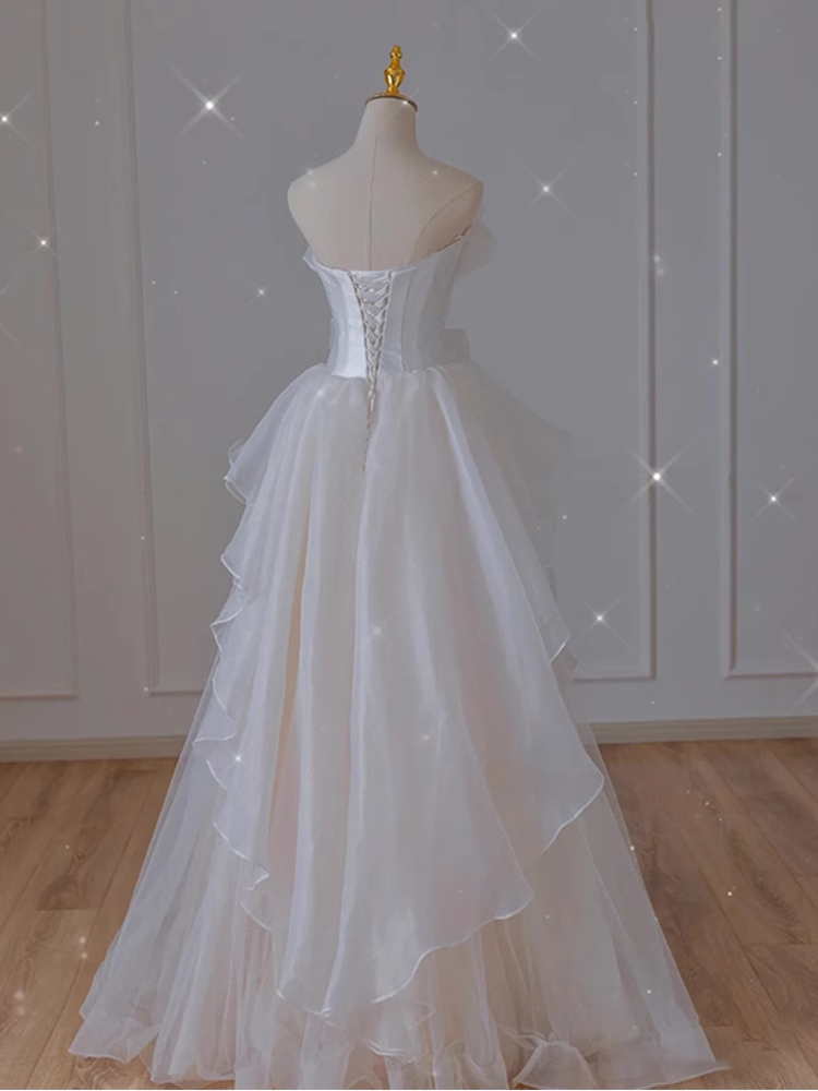 Vintage Ball Gown Short Sleeves White Long Wedding Dresses